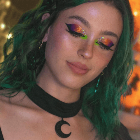 maquillaje de bruja arcoíris